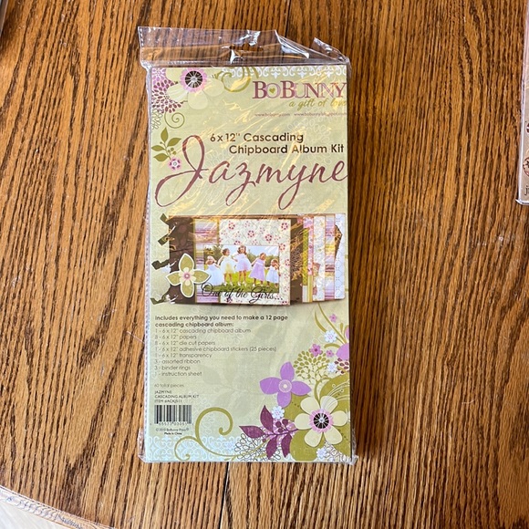 BoBunny Album kit - Picture 1 of 4